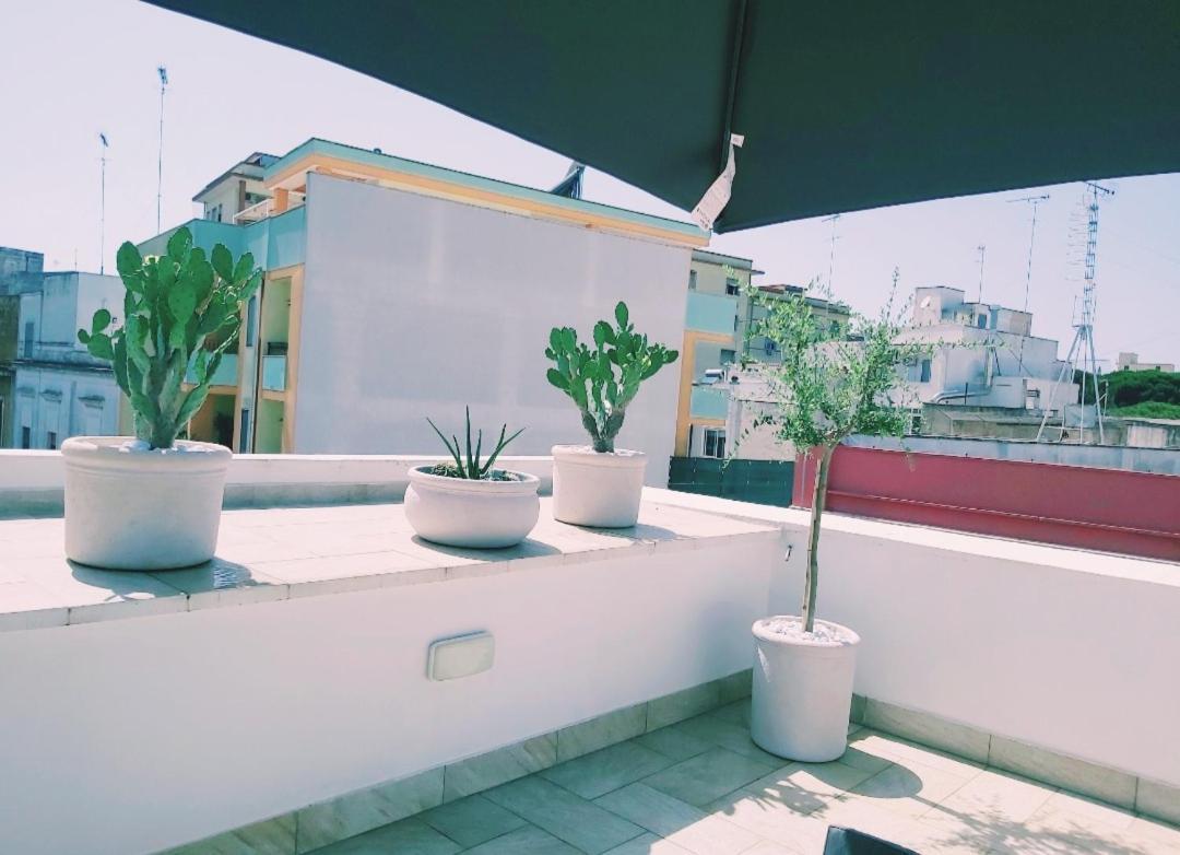 Dimora Asmara 11 15 Daire Brindisi Dış mekan fotoğraf